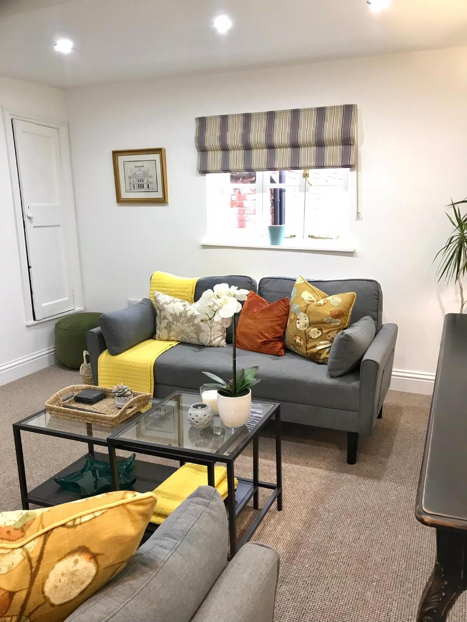 Bell Cottage By Ludlow Castle With Onsite Parking ภายนอก รูปภาพ